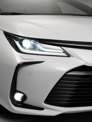 Toyota Corolla Hybrid Sedan GR Sport 2020 года  (EU)